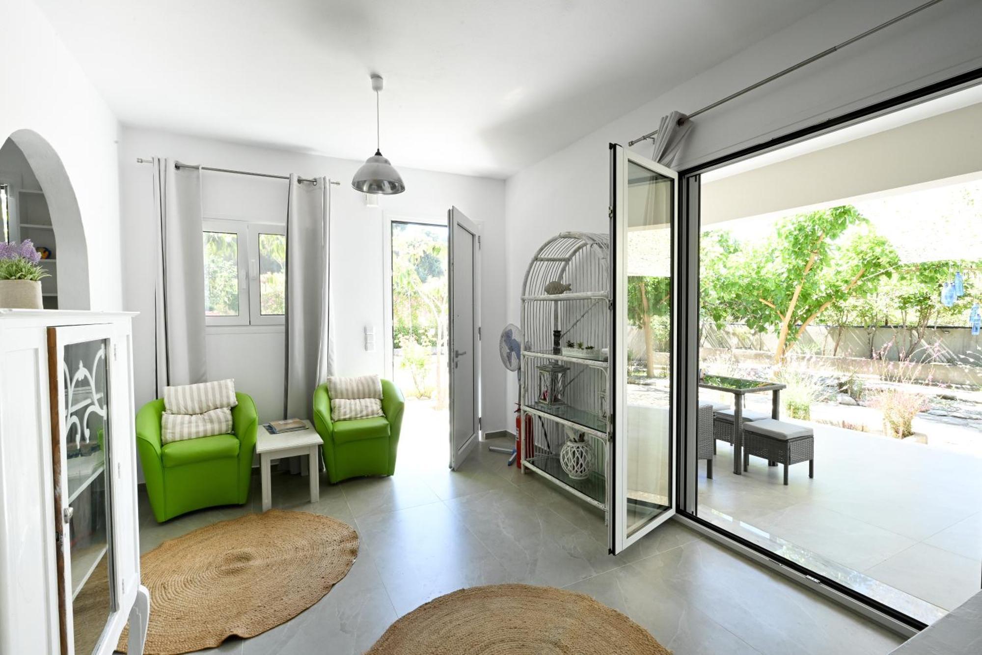 Anchor Villa Troulos Exterior photo
